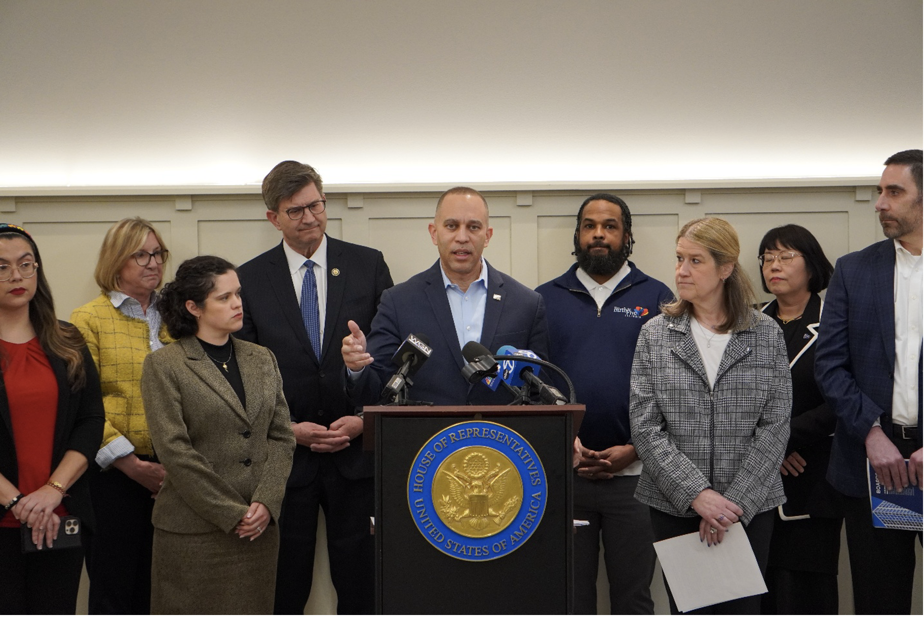 4B700C9F-A717-49CB-8DAF-5C2DC06EA5B0